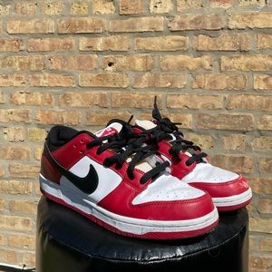 Nike Sb Chicago size 9 in good condition
